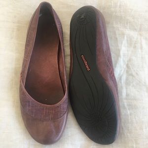 Plum Patagonia Maha Flats, Size 9.5